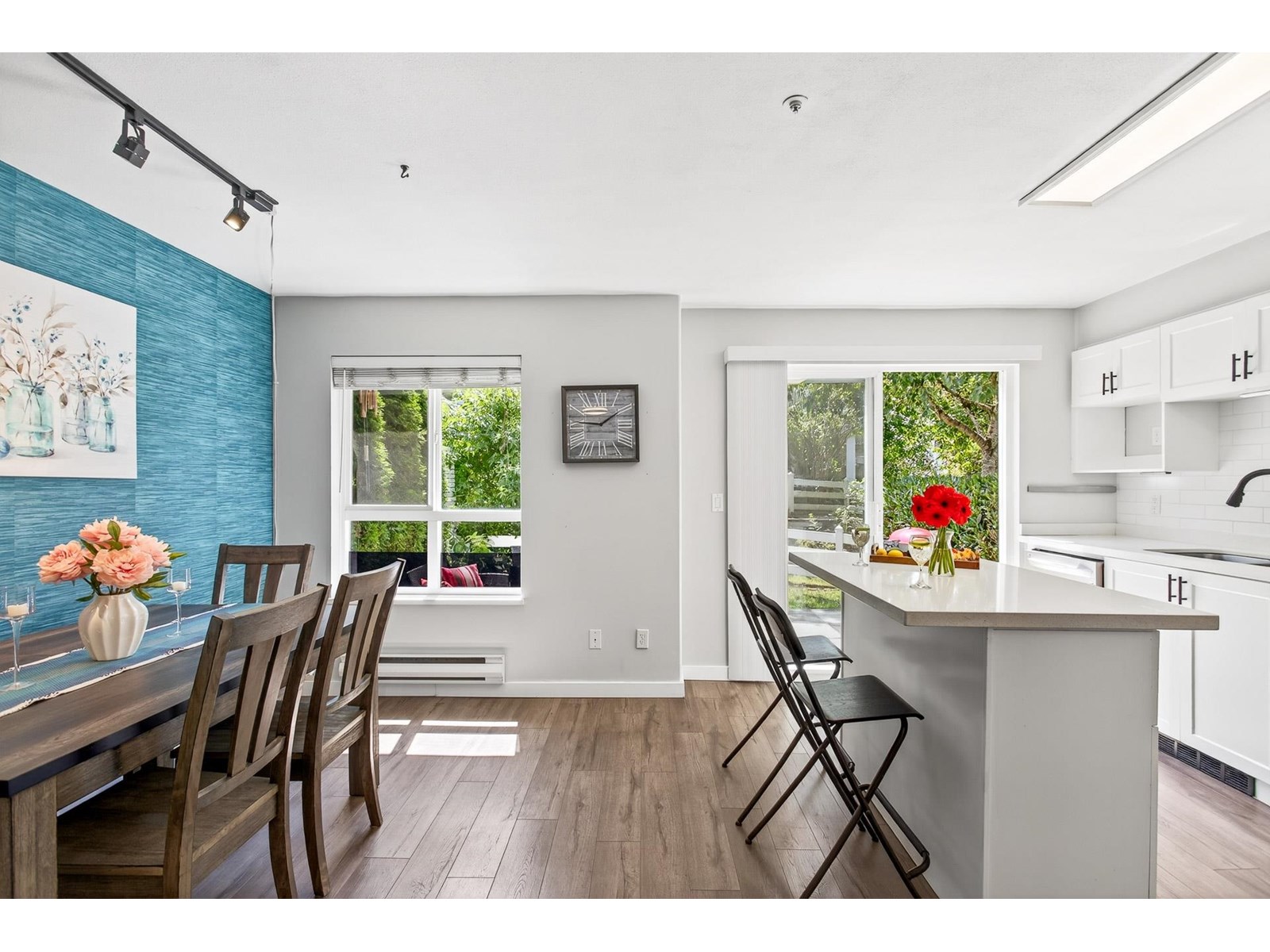 Photo 3 of 52 8890 Walnut Grove Drive, Langley BC