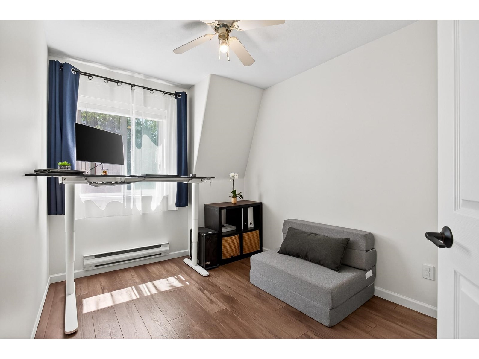 Photo 34 of 52 8890 Walnut Grove Drive, Langley BC