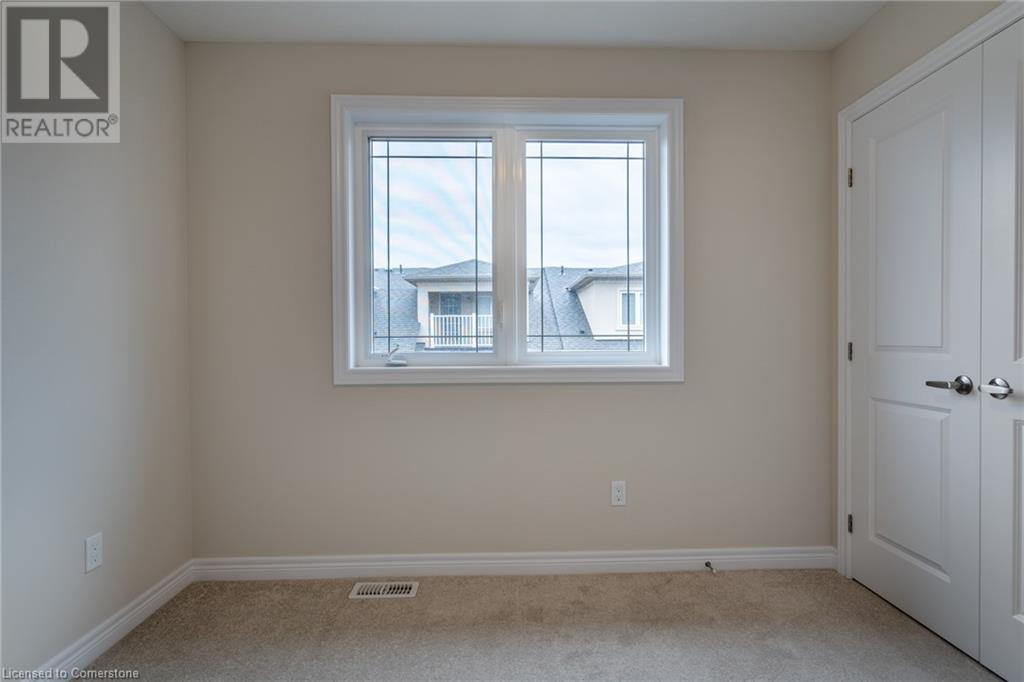Photo 27 of 19 Picardy Drive Drive Unit 18, Hamilton ON