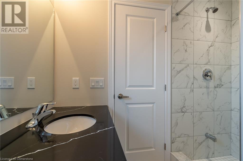 Photo 34 of 19 Picardy Drive Drive Unit 18, Hamilton ON