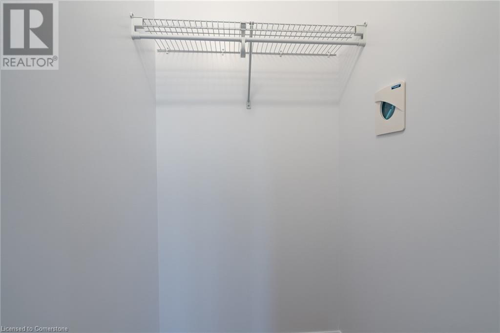 Photo 36 of 19 Picardy Drive Drive Unit 18, Hamilton ON