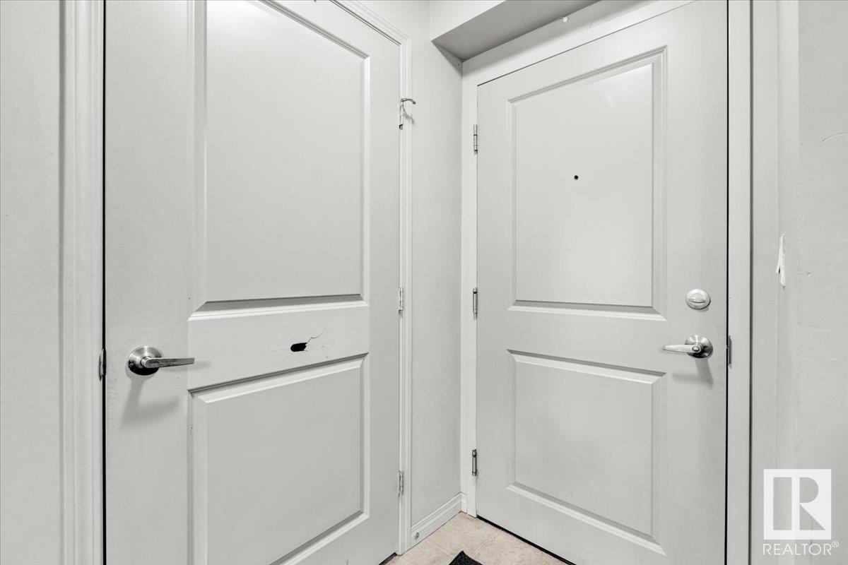 Photo 8 of 114 11453 Ellerslie Rd Sw, Edmonton AB