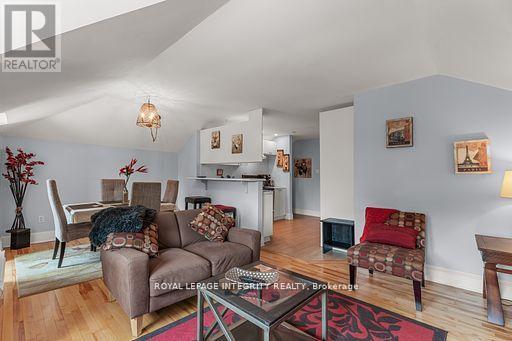 Photo 41 of 339 Chapel Street, Ottawa ON