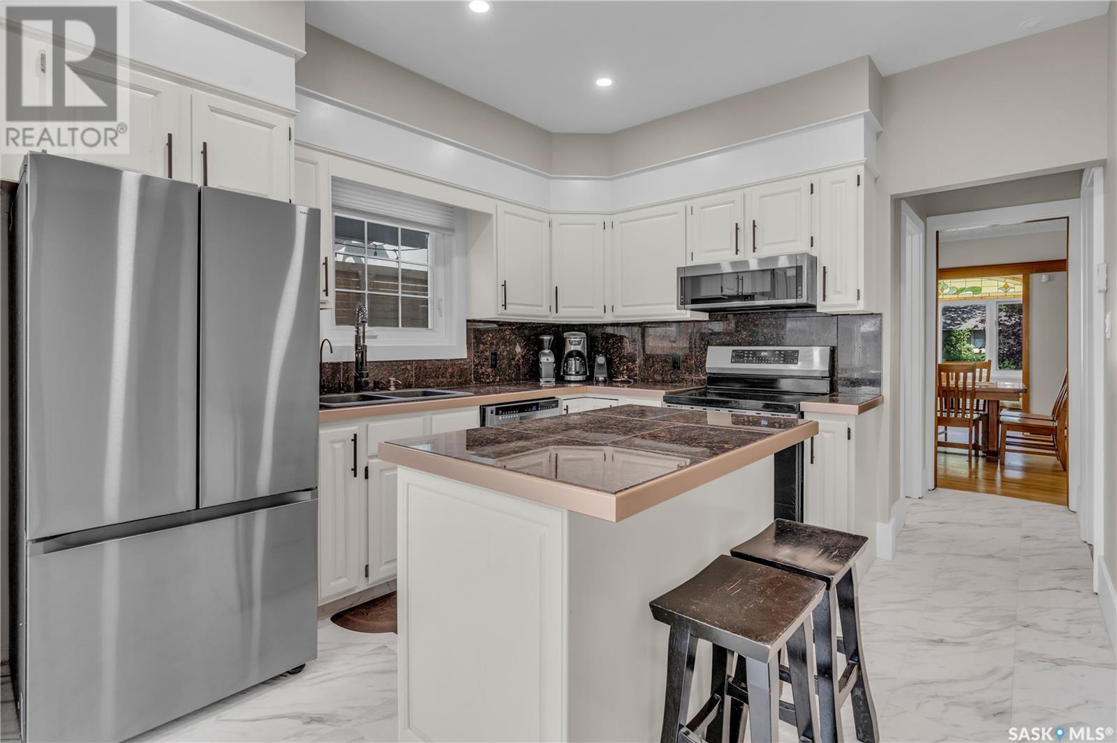 Photo 12 of 3120 Rae Street, Regina SK