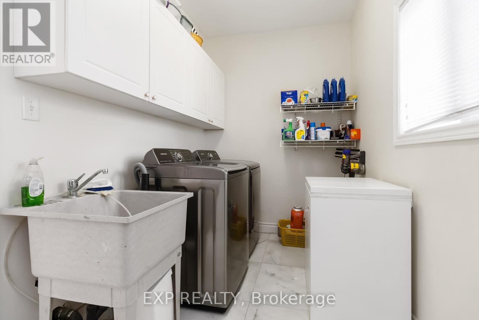 Photo 46 of 1401 Tamworth Court, Burlington ON