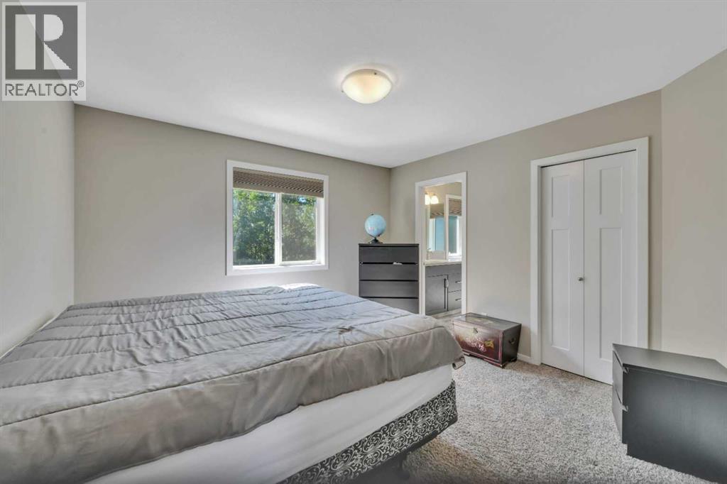 Photo 23 of 5 5301 Windward Place, Sylvan Lake AB