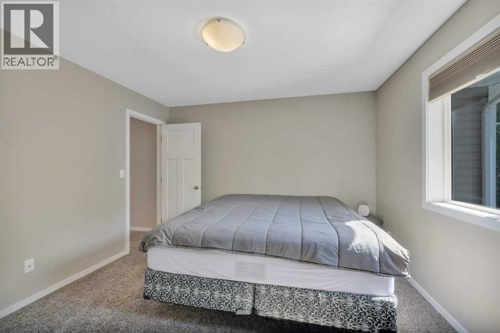 Photo 24 of 5 5301 Windward Place, Sylvan Lake AB