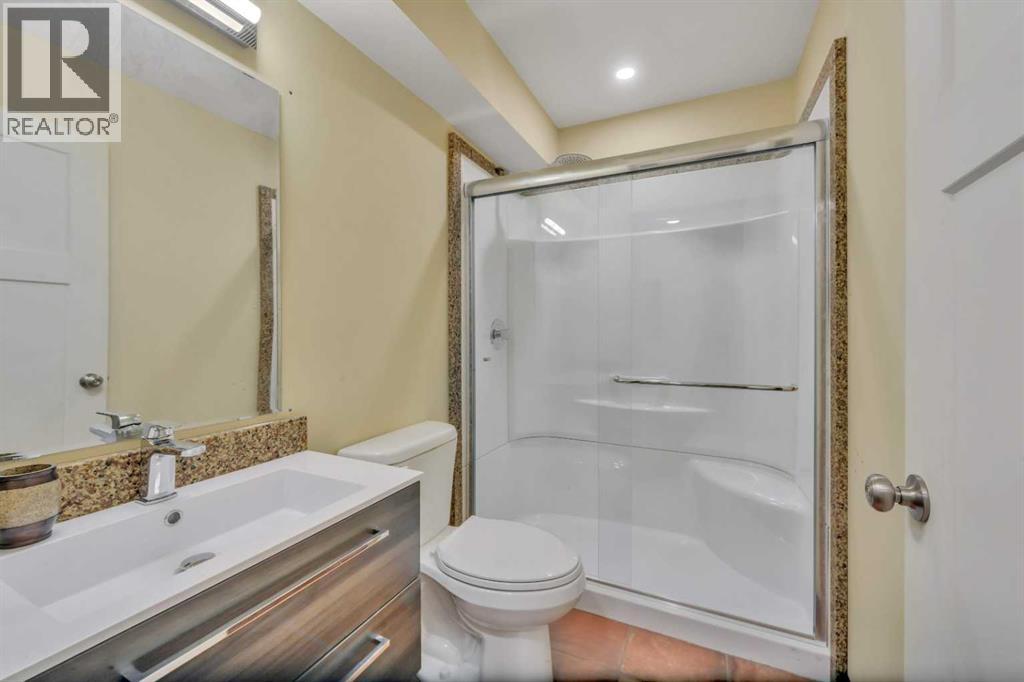 Photo 32 of 5 5301 Windward Place, Sylvan Lake AB
