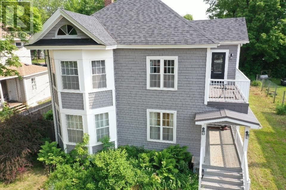 Photo 44 of 124 Church Street, Amherst NS