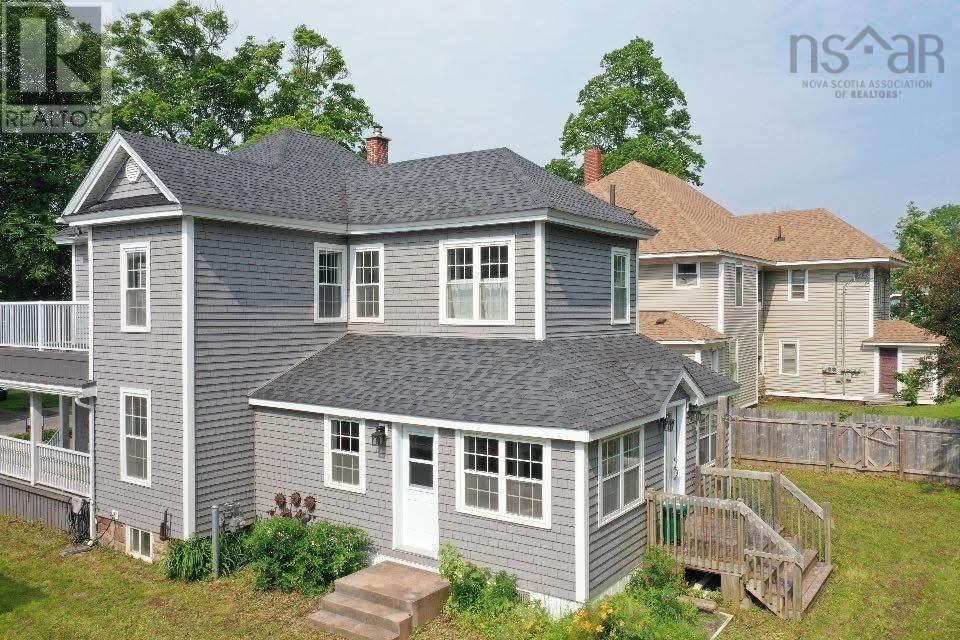 Photo 45 of 124 Church Street, Amherst NS