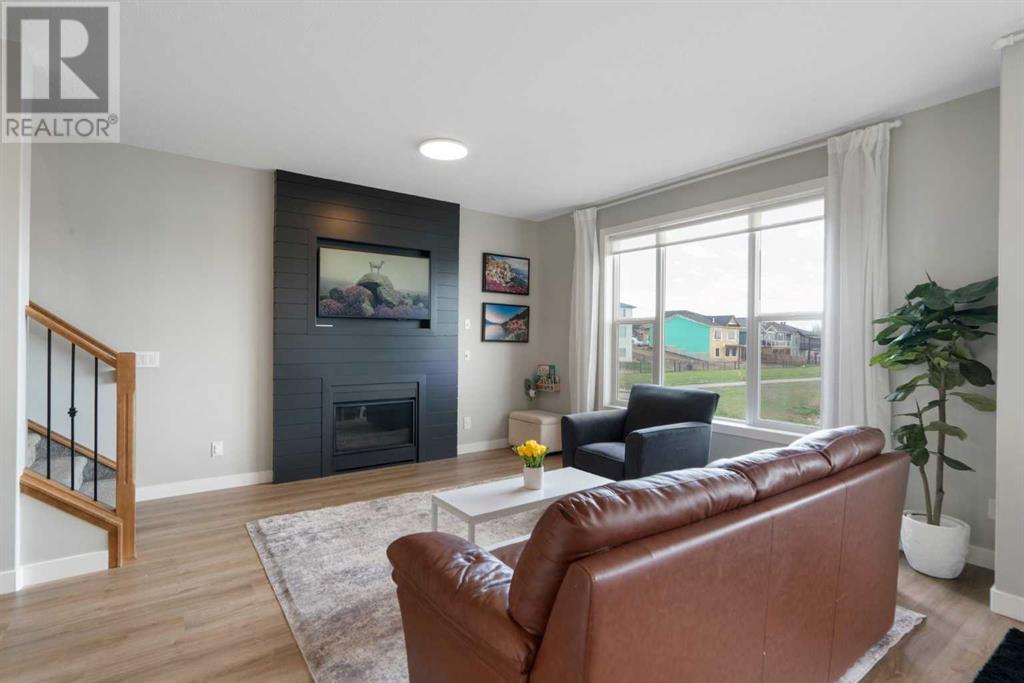 Photo 19 of 835 Lakewood Circle, Strathmore AB