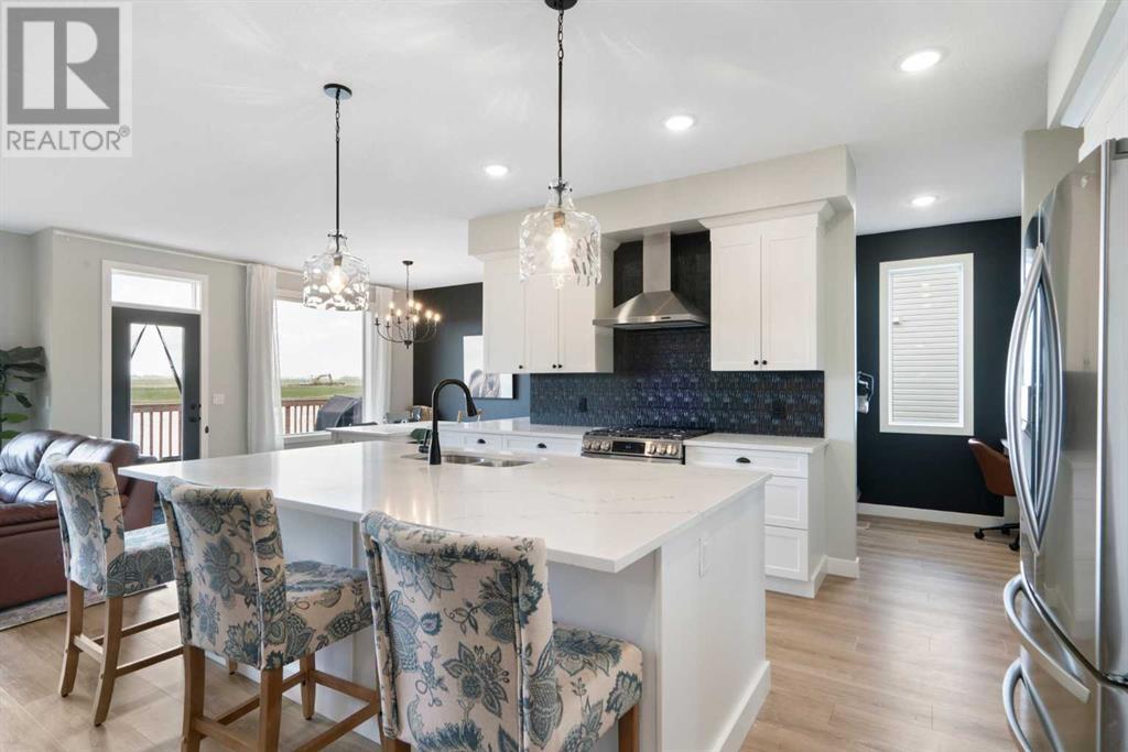 Photo 17 of 835 Lakewood Circle, Strathmore AB