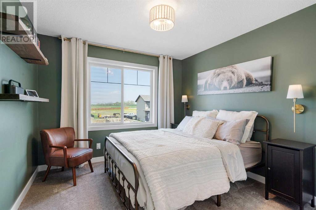 Photo 27 of 835 Lakewood Circle, Strathmore AB