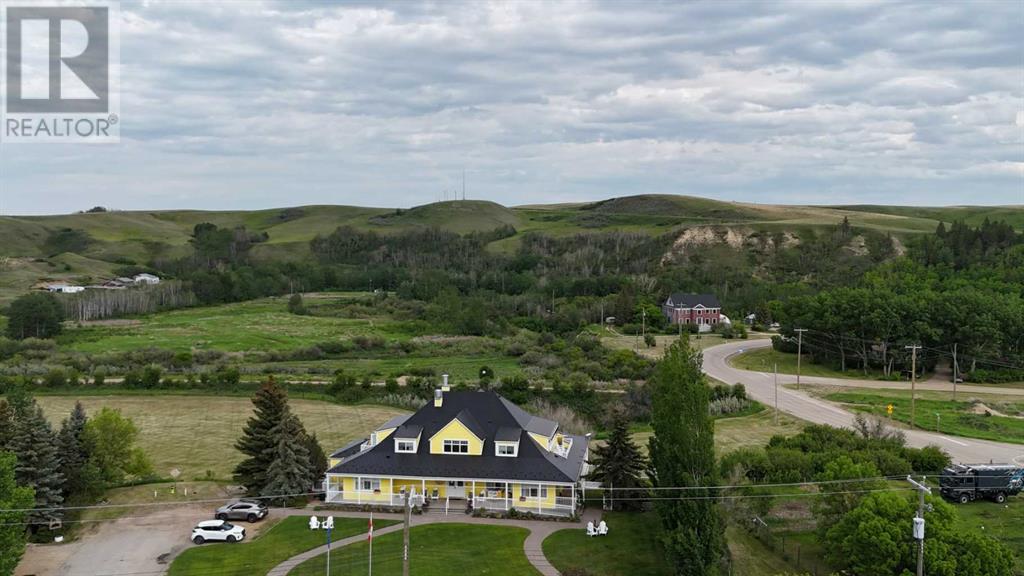 Photo 41 of 111 Severn Avenue, Rosebud AB