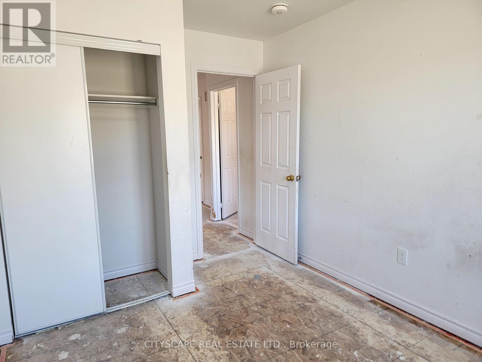 Photo 31 of 228 Ridley Crescent, Southgate ON