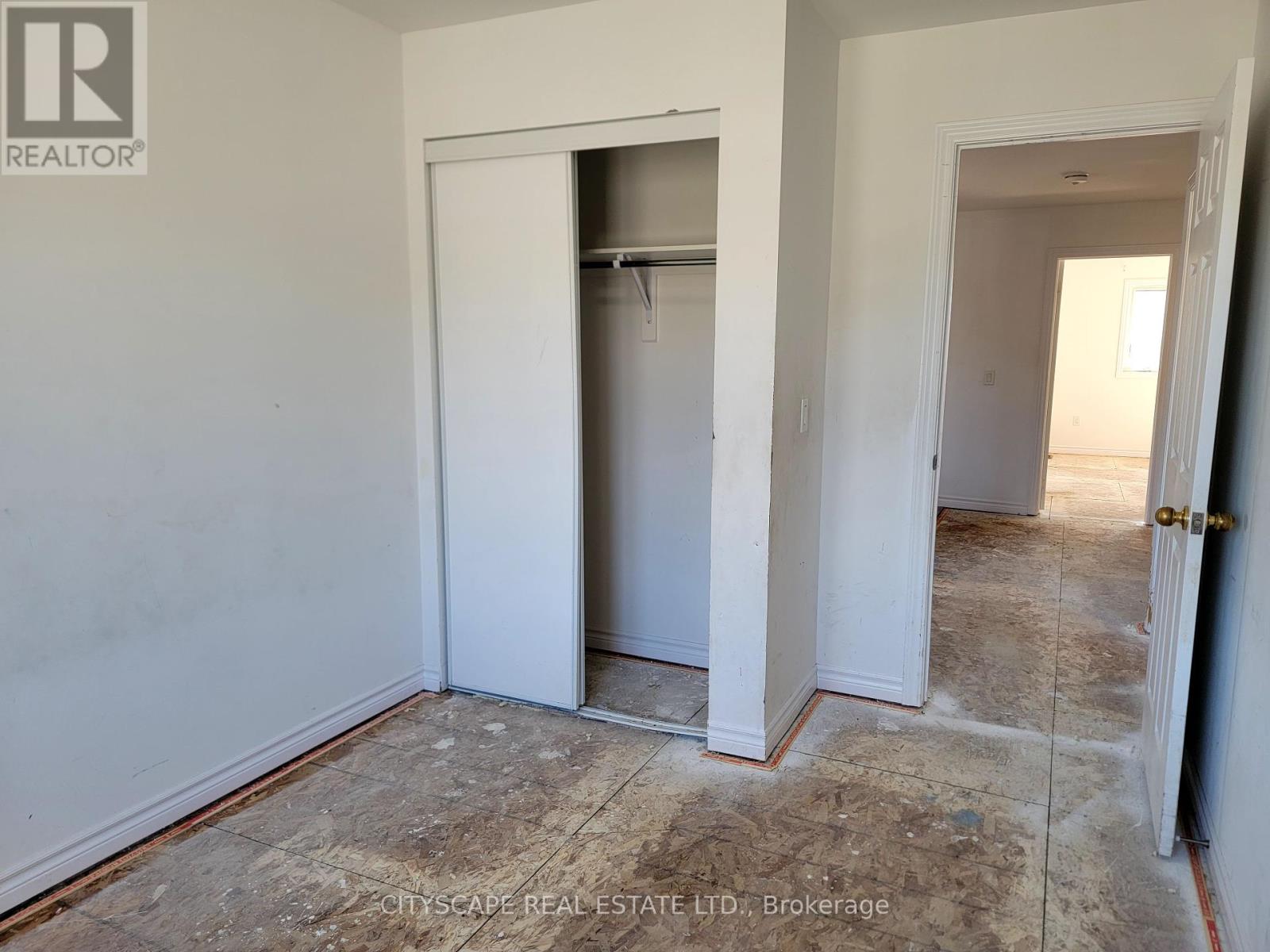 Photo 32 of 228 Ridley Crescent, Southgate ON