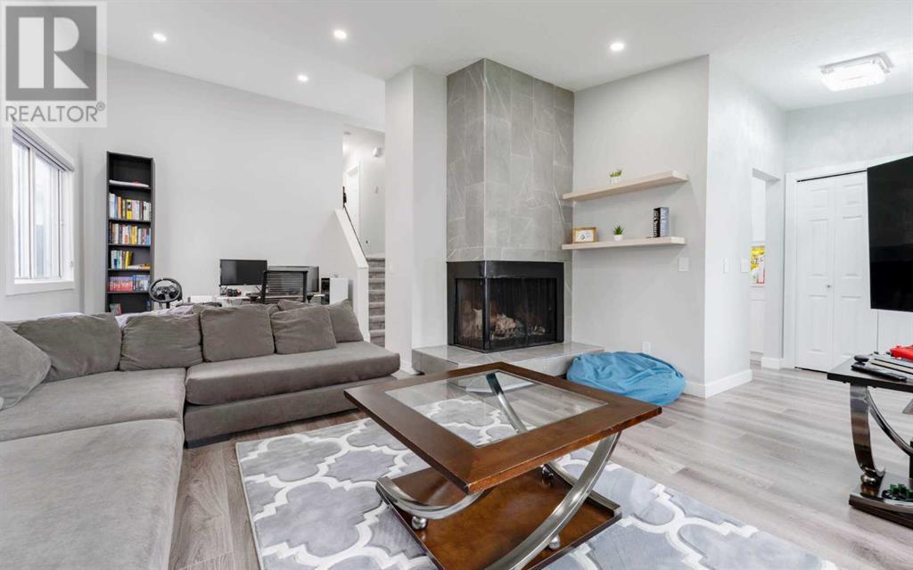 Single Family House 3 Level for Sale in  Whitehaven Road NE Whitehorn Calgary 
