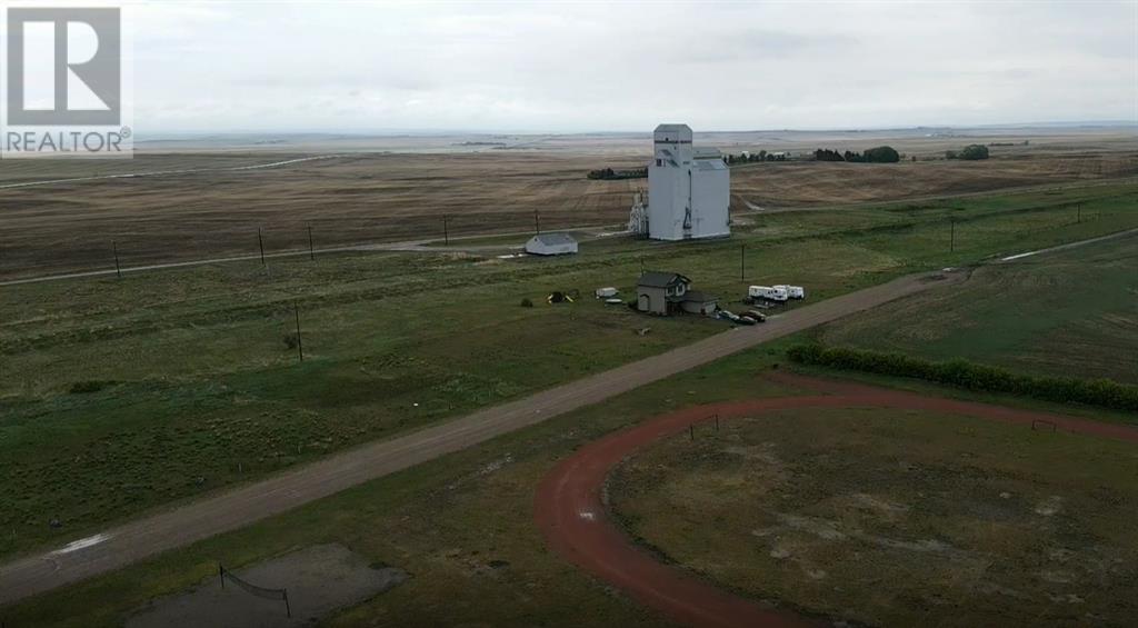 Photo 10 of 255 1 Avenue W, Hussar AB