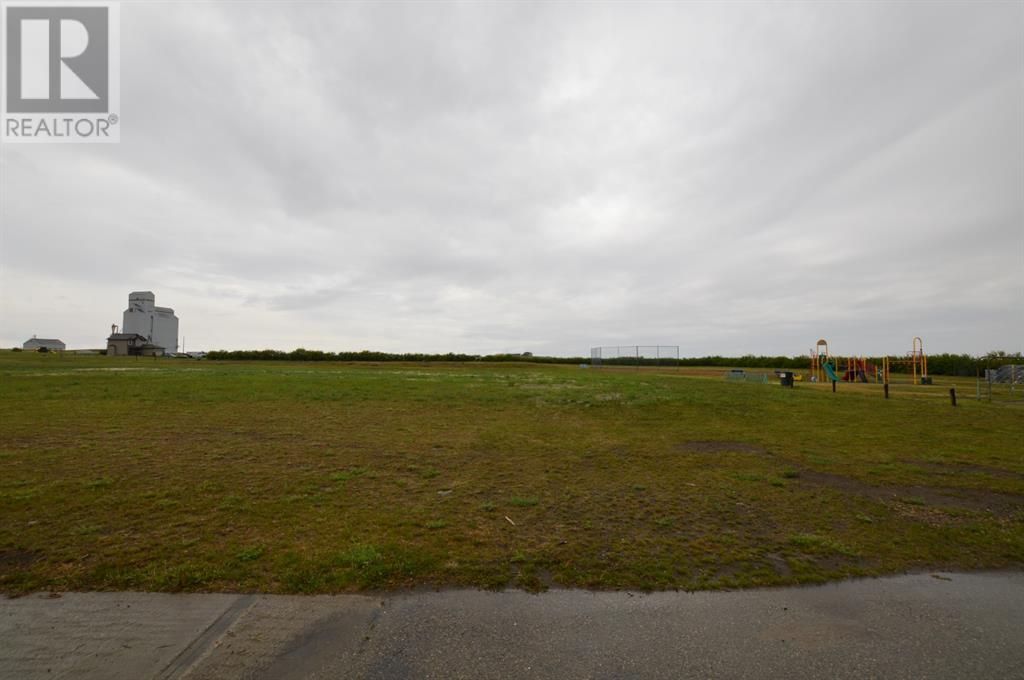 Photo 8 of 255 1 Avenue W, Hussar AB