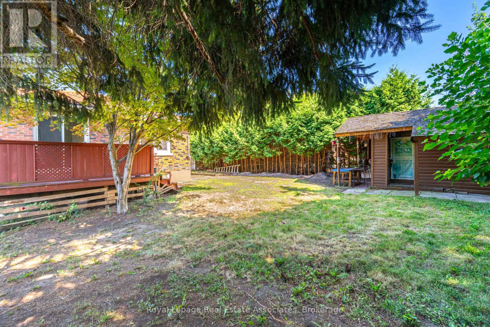 Photo 48 of 319 Grantham Avenue, St Catharines ON