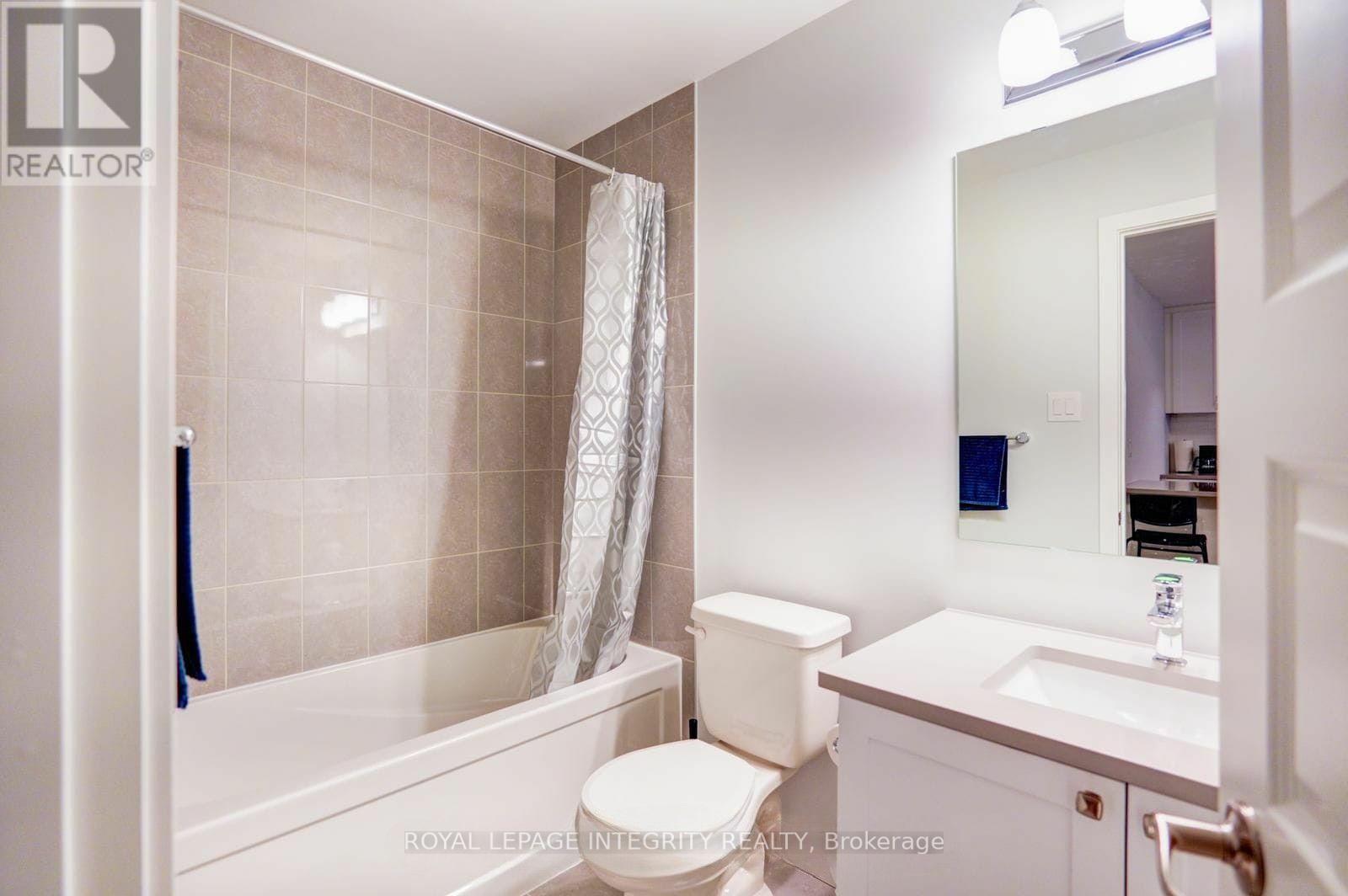 Photo 1 of 251 David Lewis Private, Ottawa ON