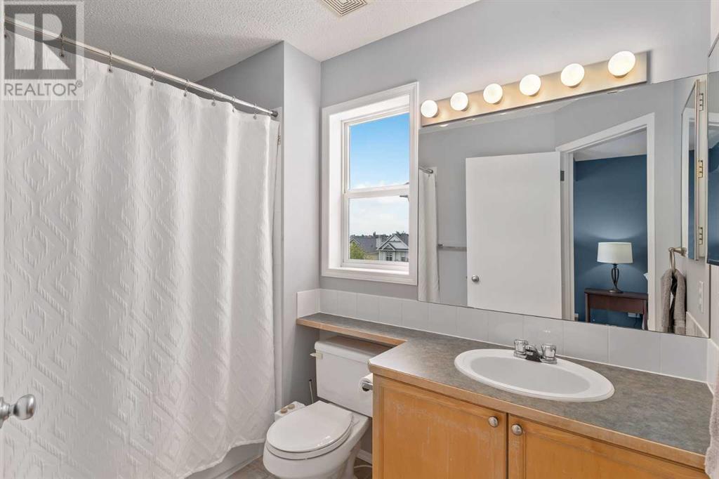 Single Family House for Sale in  Tuscany Springs Rise NW Tuscany Calgary 