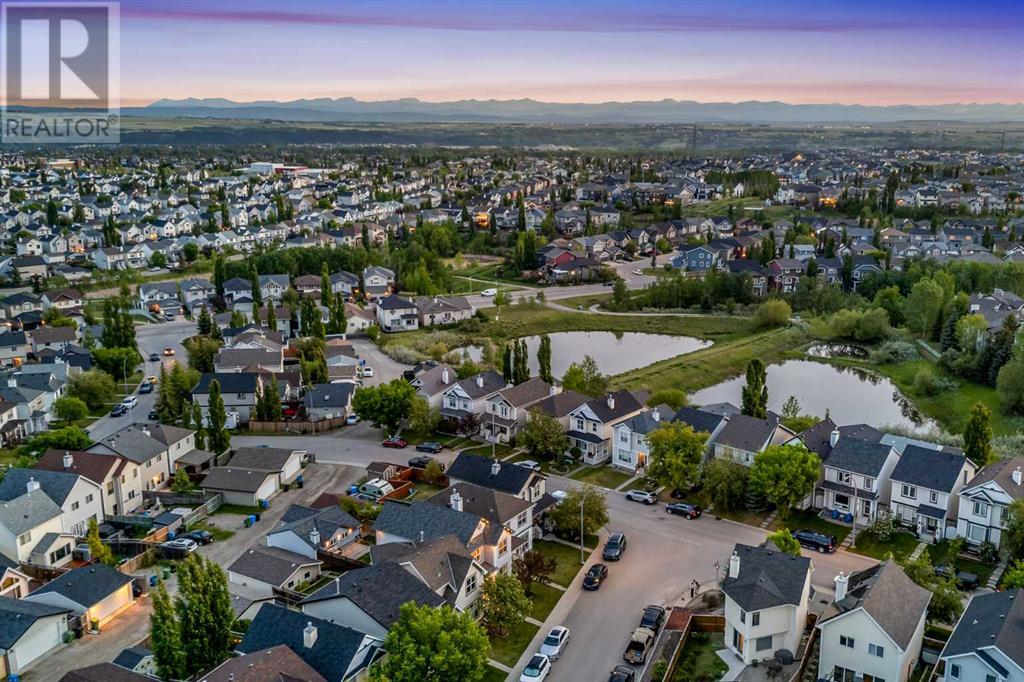 Single Family House for Sale in  Tuscany Springs Rise NW Tuscany Calgary 
