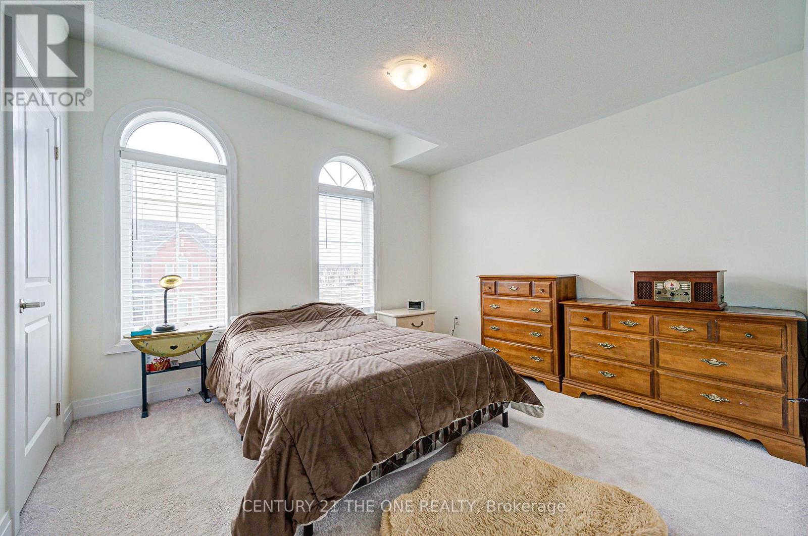 Photo 21 of 2 Wesley Brooks Street, Clarington ON