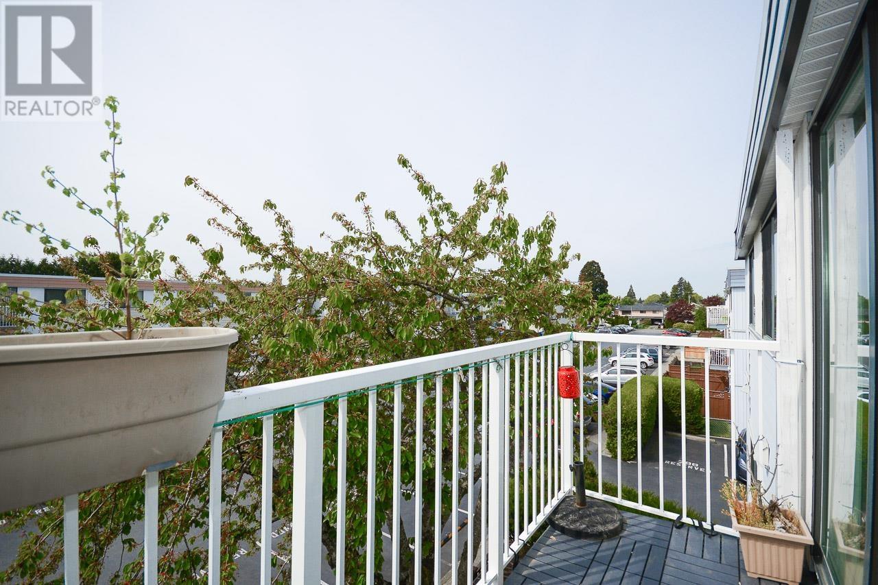 #301-7200 LINDSAY Road, Richmond