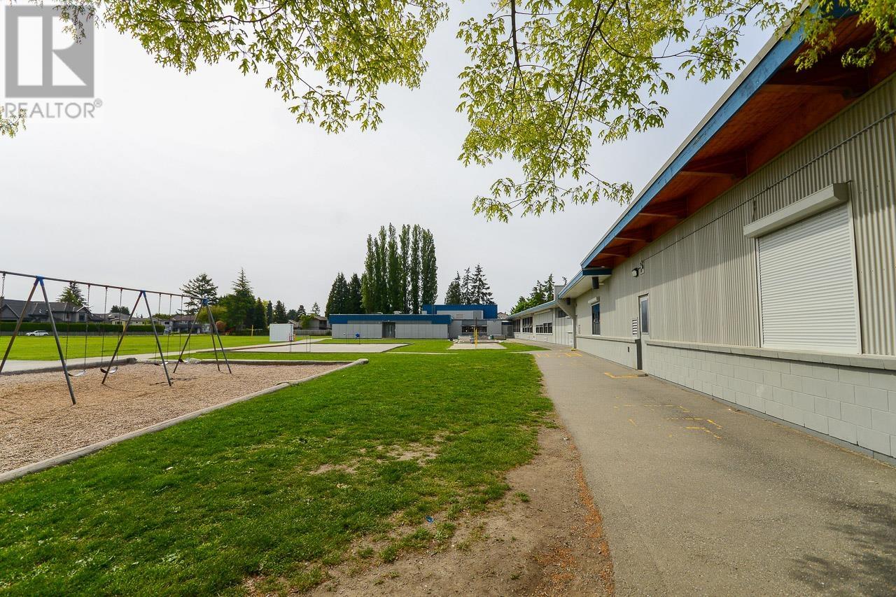 #301-7200 LINDSAY Road, Richmond