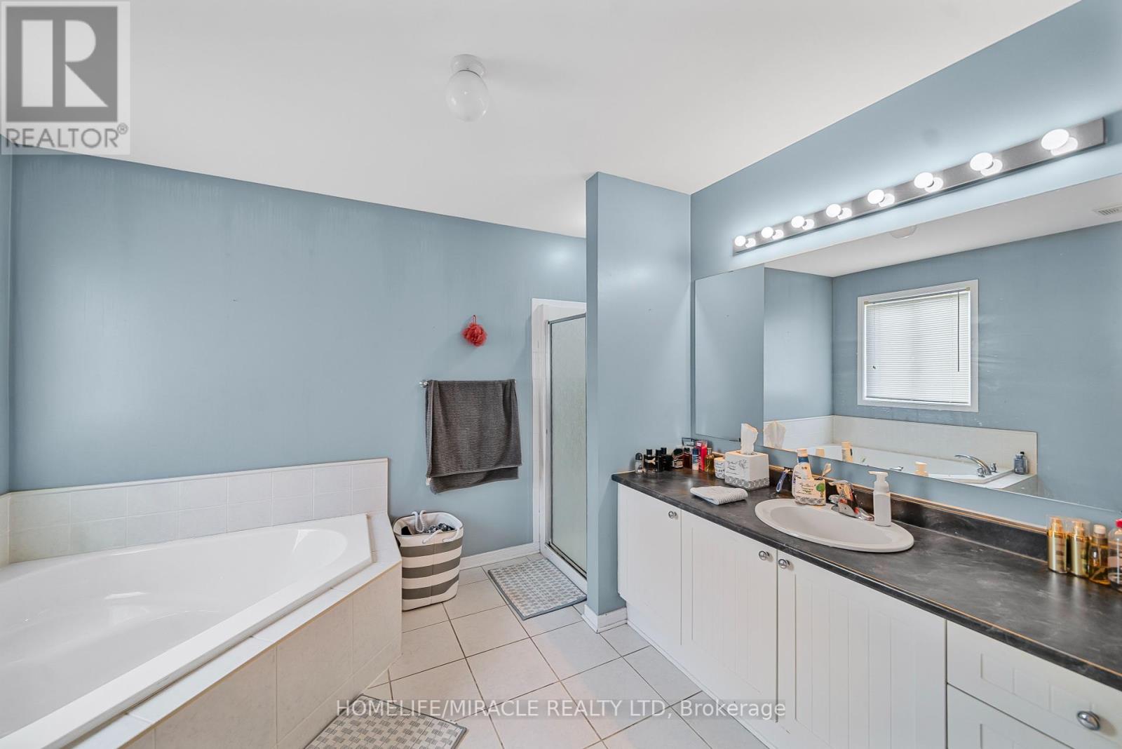 Photo 29 of 356 West Ridge Drive, Ottawa ON