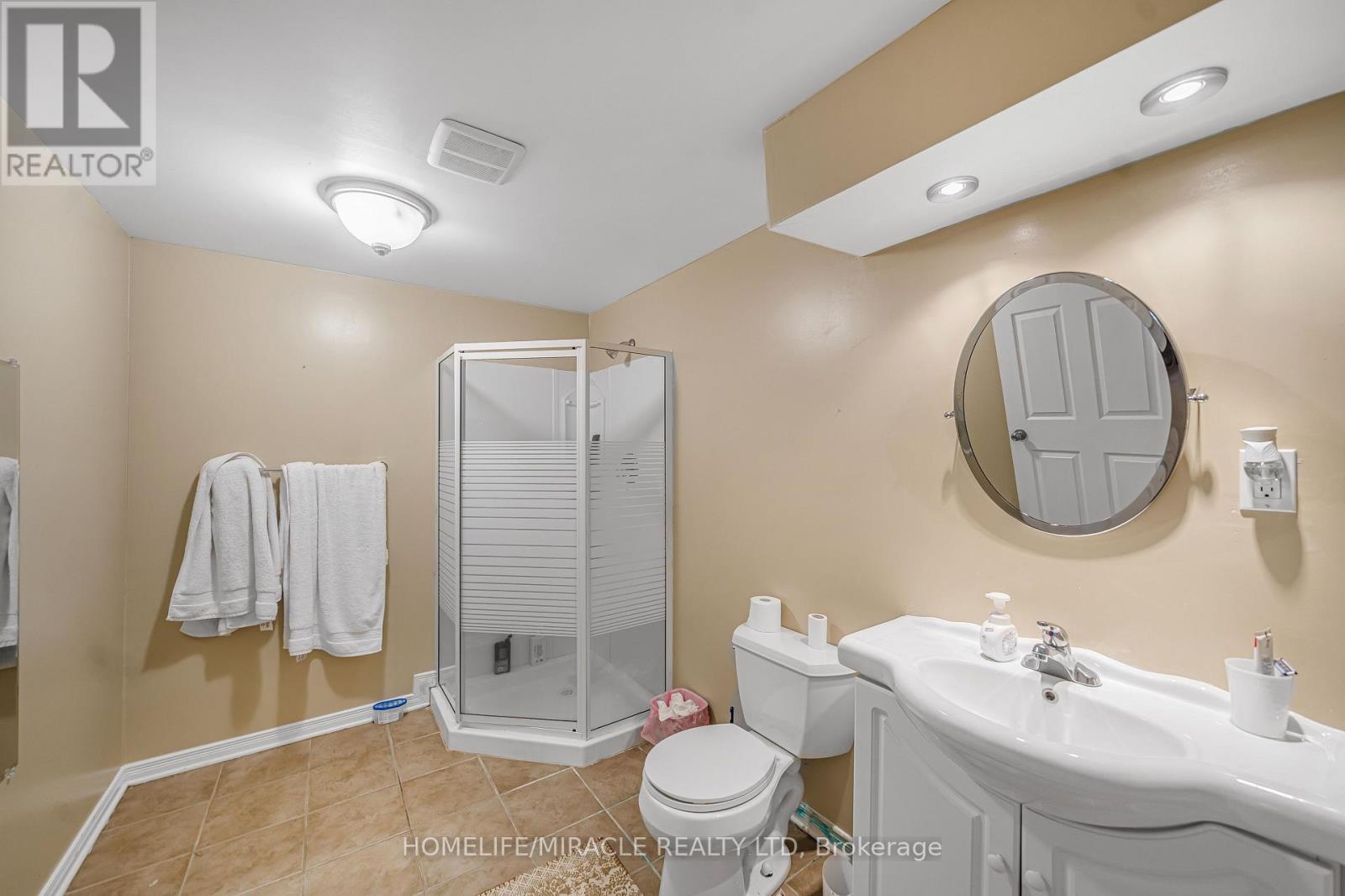 Photo 36 of 356 West Ridge Drive, Ottawa ON