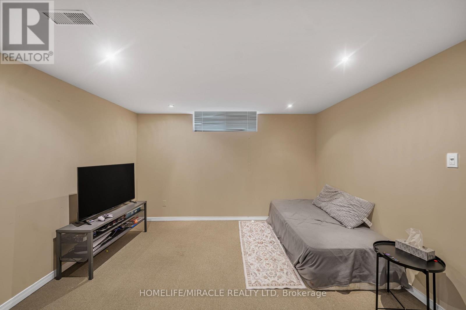 Photo 40 of 356 West Ridge Drive, Ottawa ON