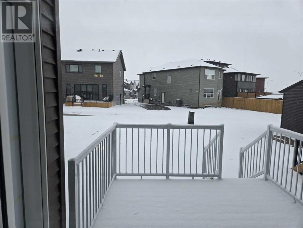 Single Family House for Sale in  Aquila Drive NW Glacier Ridge Calgary 