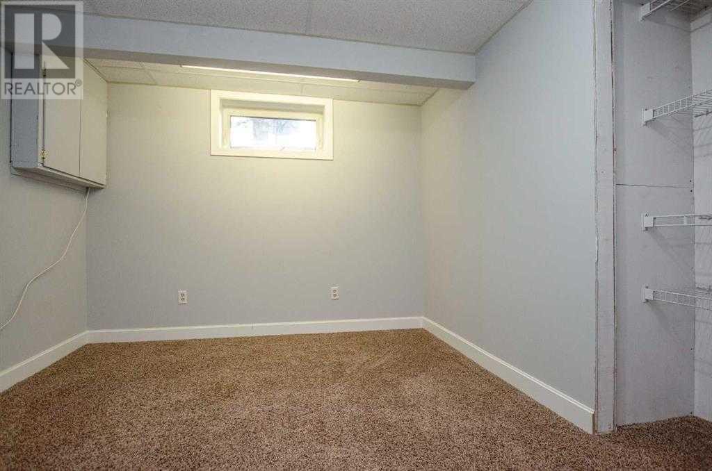 Photo 16 of 150 Leigh Crescent, Fort Mcmurray AB