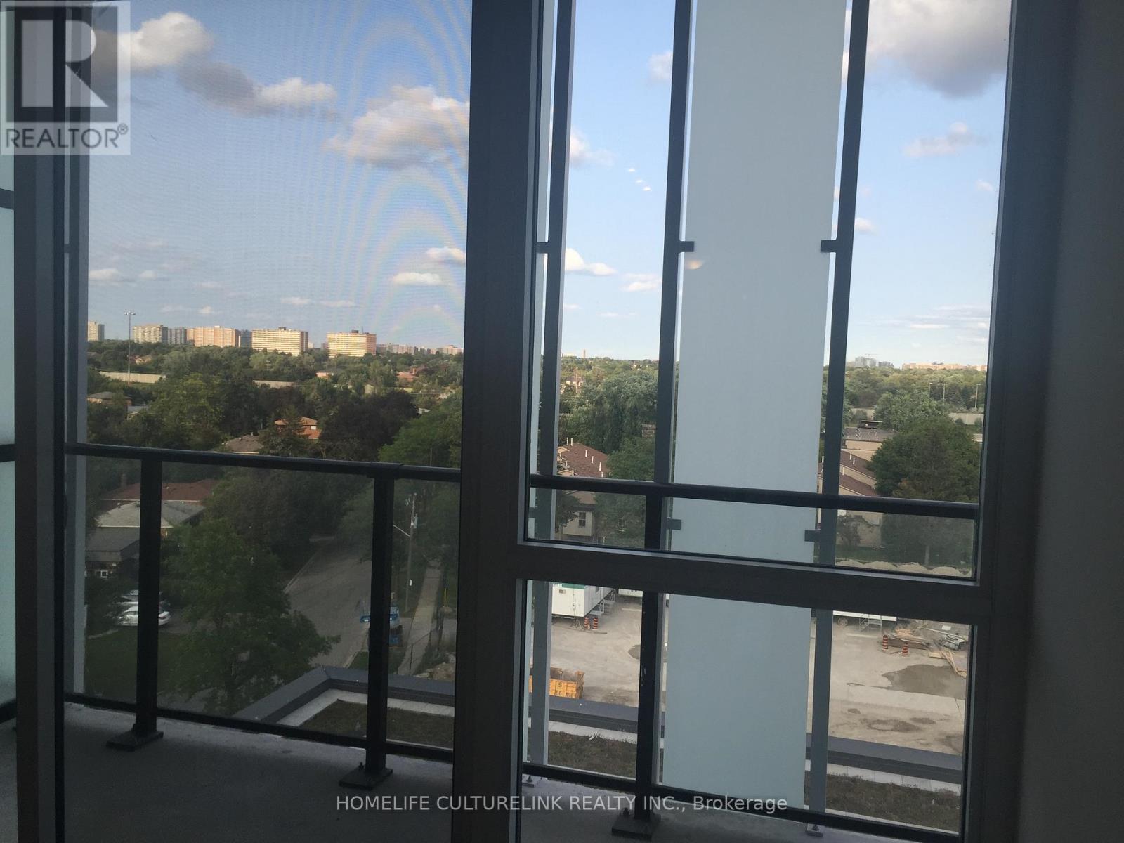 Photo 8 of 710 150 Fairview Mall Drive, Toronto ON