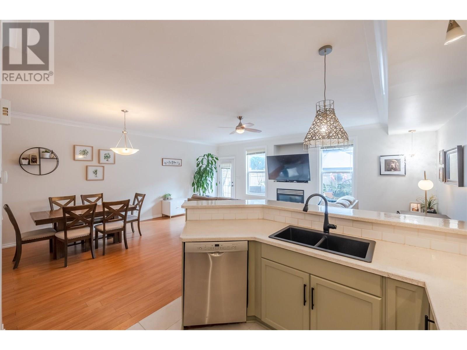 1742 Fairford Drive Unit# 102, Penticton