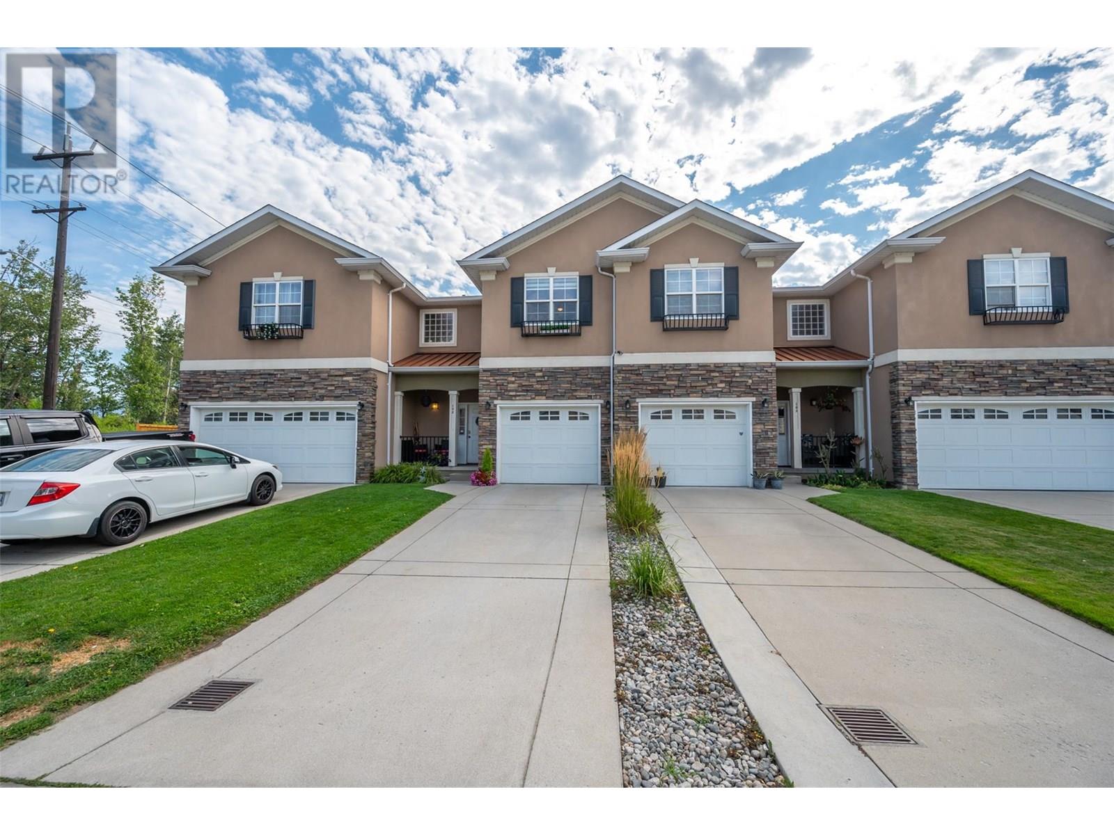 1742 Fairford Drive Unit# 102, Penticton