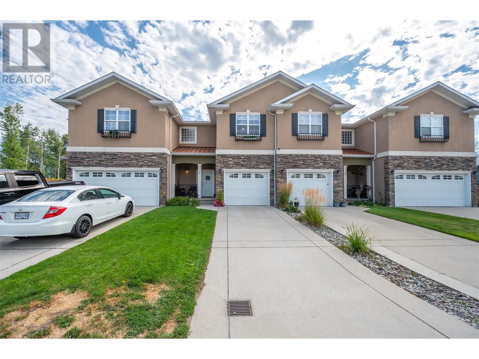 1742 Fairford Drive Unit# 102, Penticton