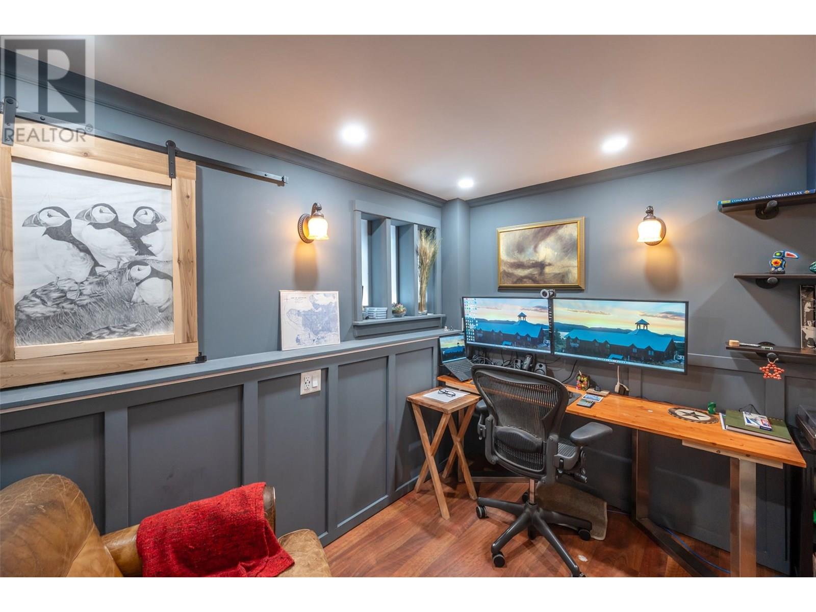 1742 Fairford Drive Unit# 102, Penticton