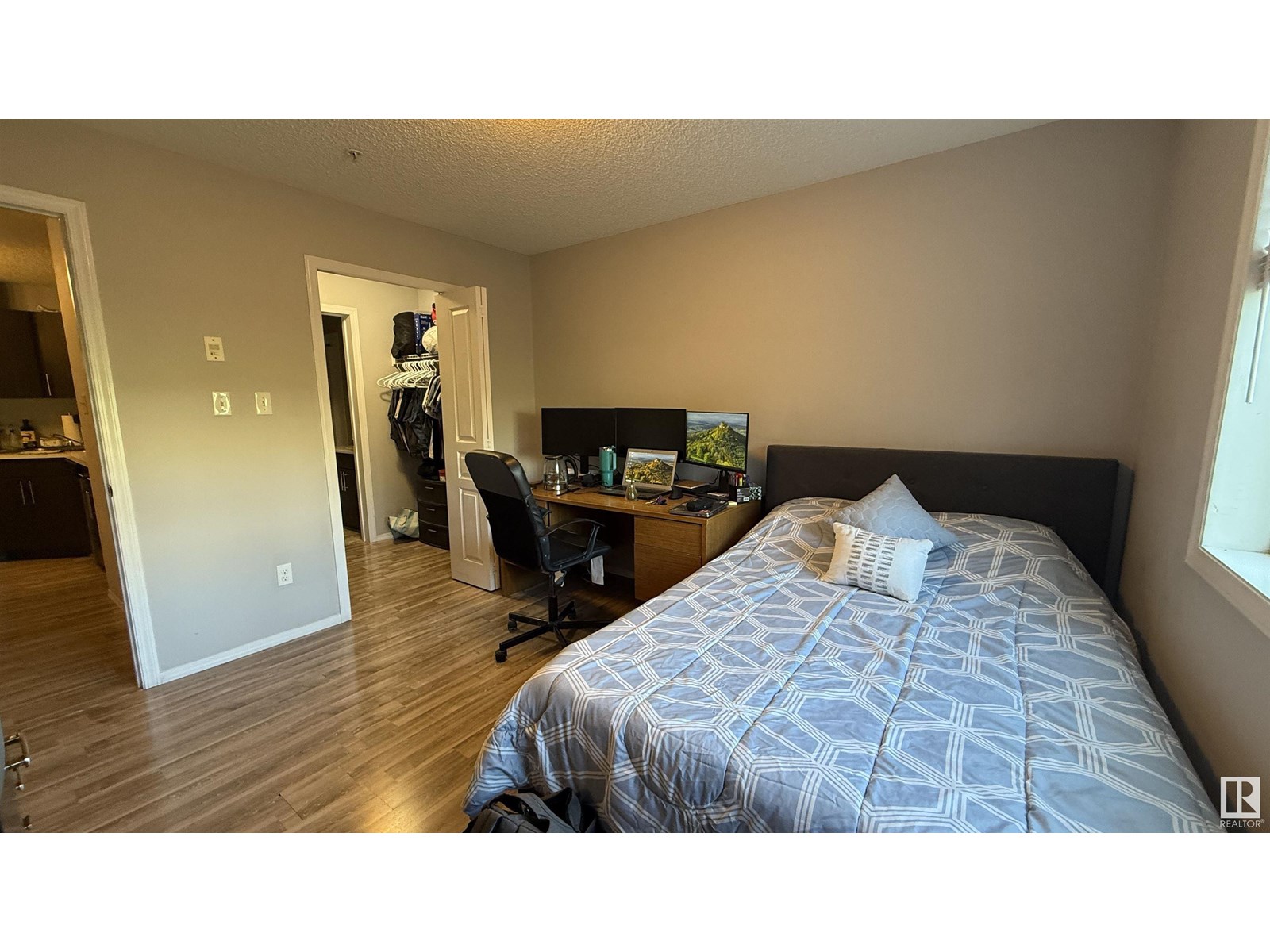 Photo 3 of 129 301 Clareview Station Dr Nw Nw, Edmonton AB