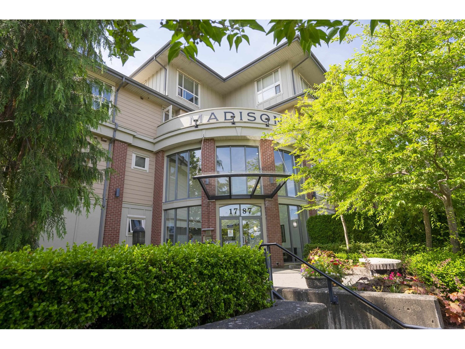 Photo 27 of 205 1787 154 Street, Surrey BC
