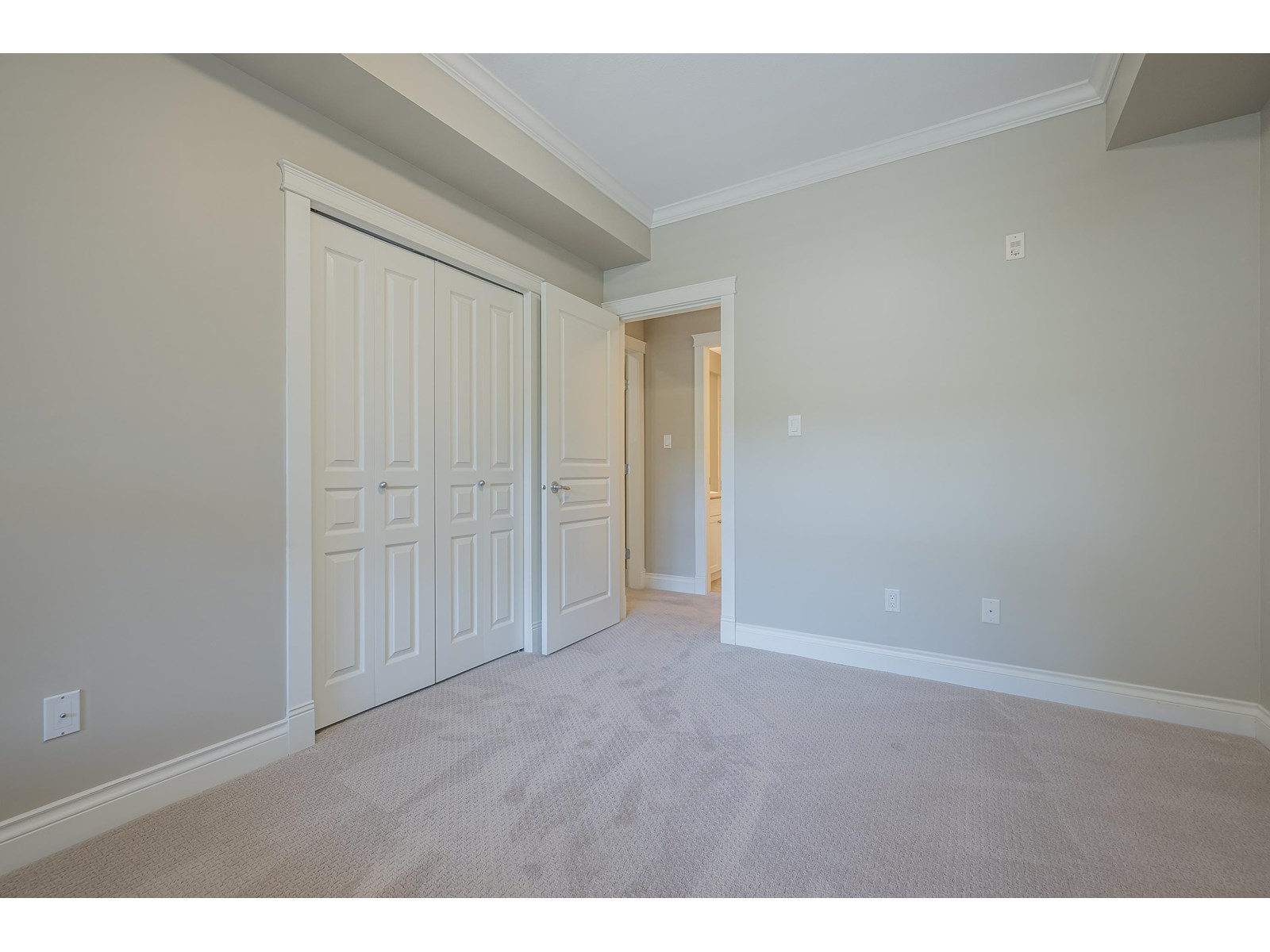 Photo 25 of 205 1787 154 Street, Surrey BC