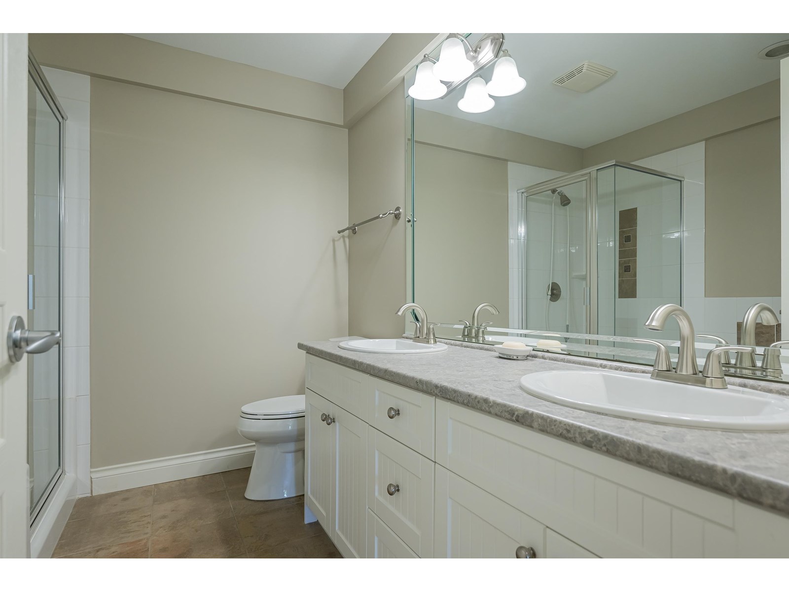 Photo 22 of 205 1787 154 Street, Surrey BC