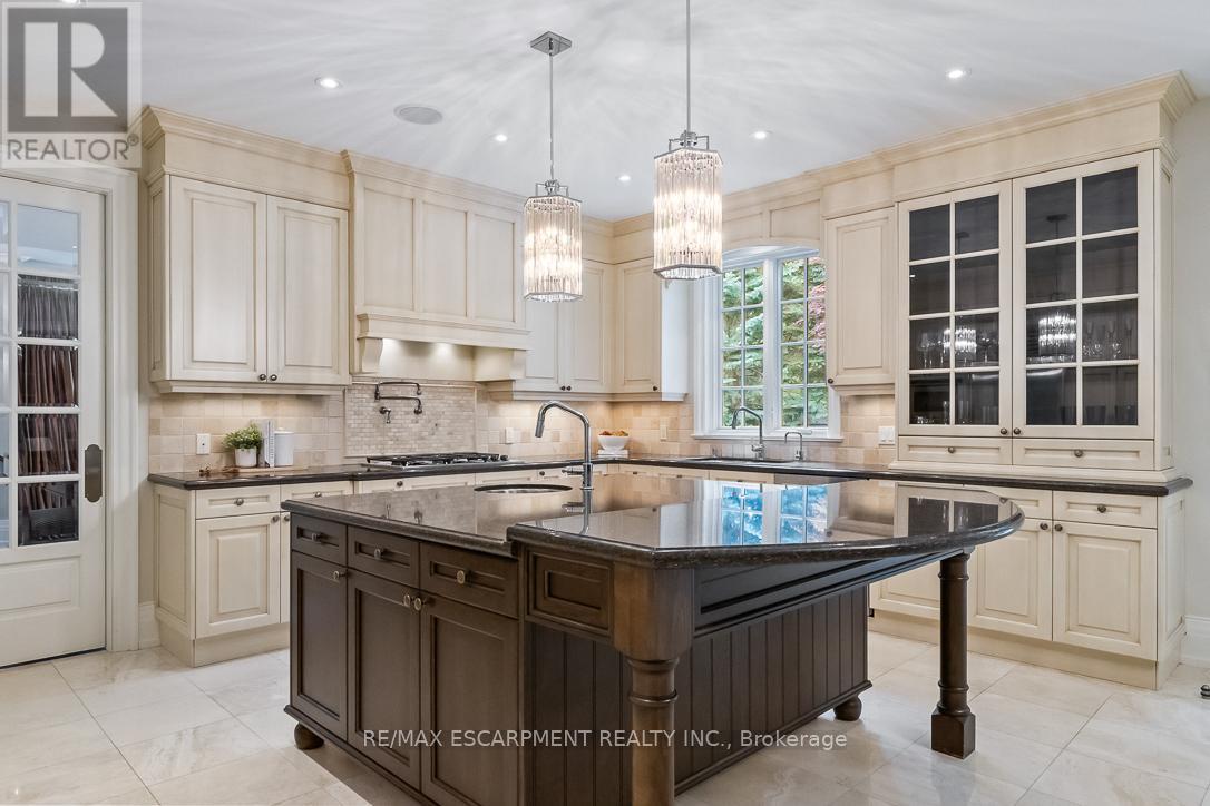 Photo 21 of 1229 Minaki Road, Mississauga ON