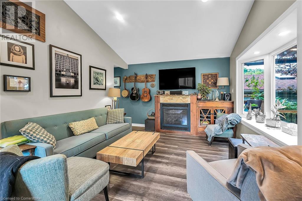 Photo 12 of 321 East 12 Th Street, Hamilton ON