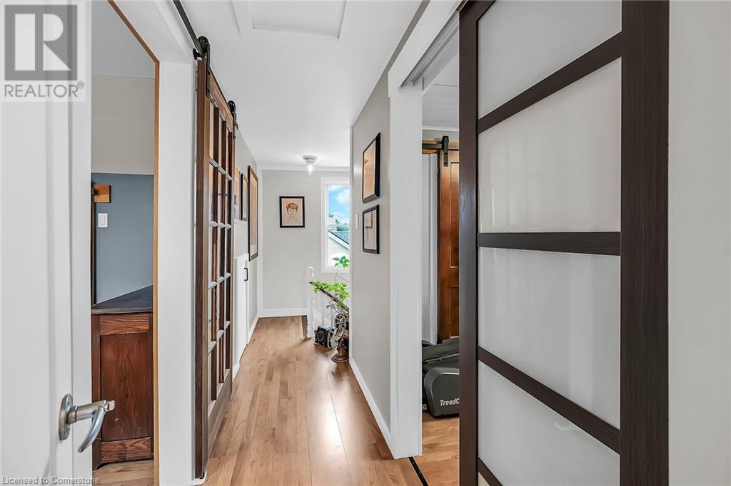 Photo 27 of 321 East 12 Th Street, Hamilton ON