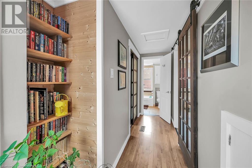 Photo 28 of 321 East 12 Th Street, Hamilton ON
