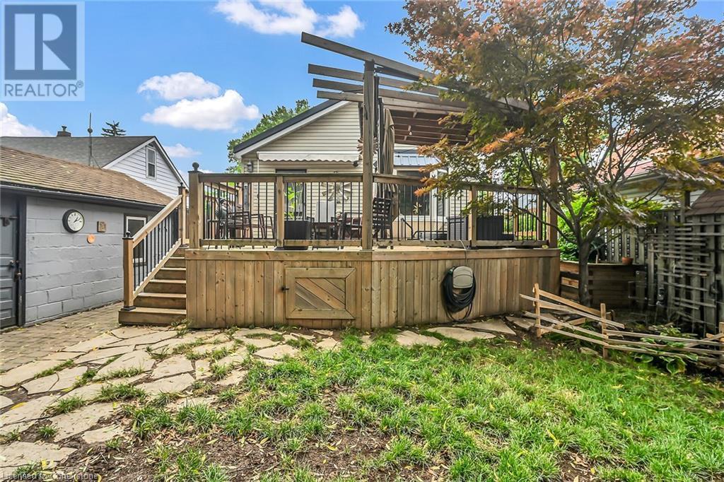 Photo 31 of 321 East 12 Th Street, Hamilton ON