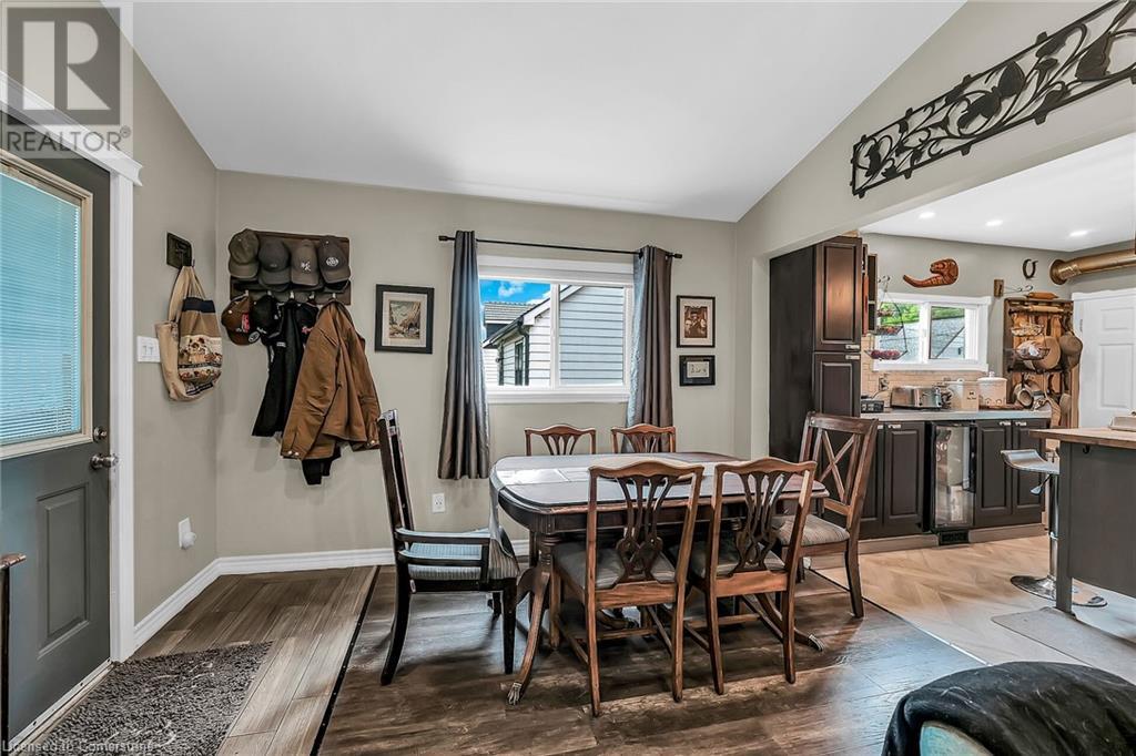 Photo 9 of 321 East 12 Th Street, Hamilton ON